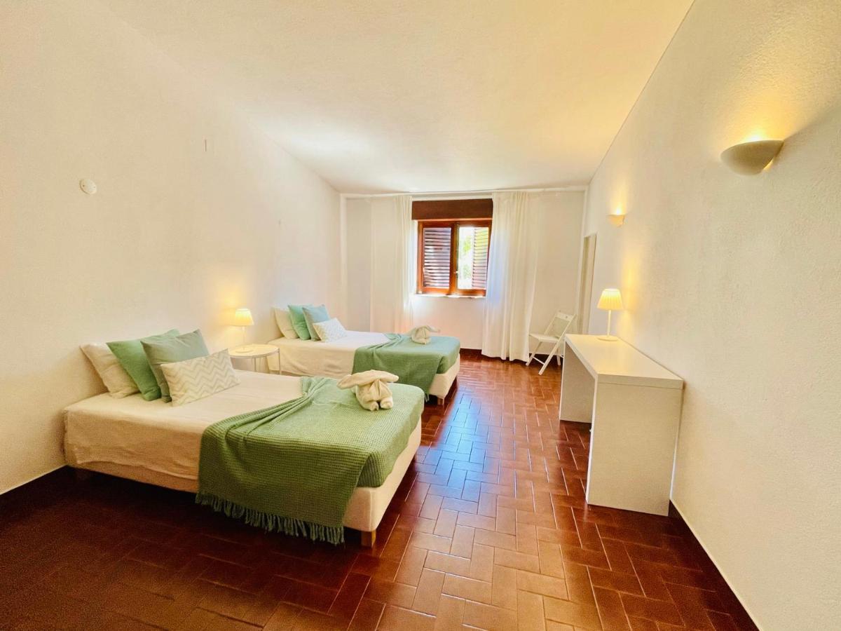 Casa Dos Trevos, 5 Bedroom With Pool Villa Lagos