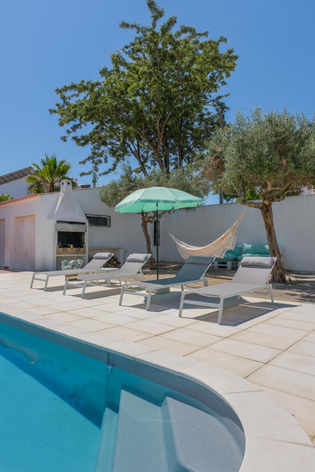 Villa Casa Dos Trevos, 5 Bedroom With Pool *