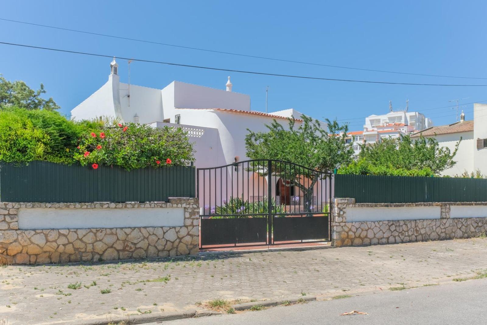 Casa Dos Trevos, 5 Bedroom With Pool Villa Lagos
