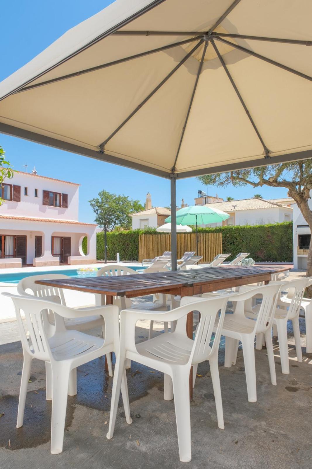 Casa Dos Trevos, 5 Bedroom With Pool Villa